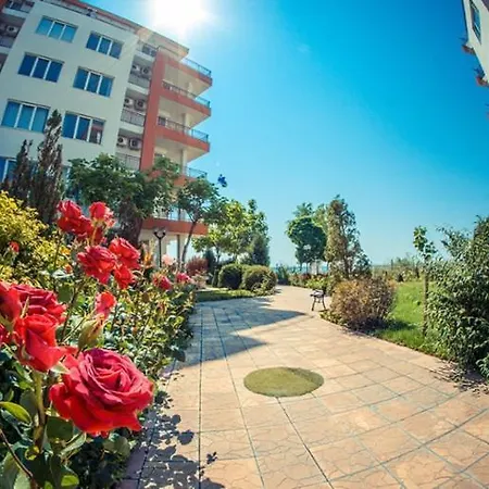 Private In Riviera Fort Beach - شقة *